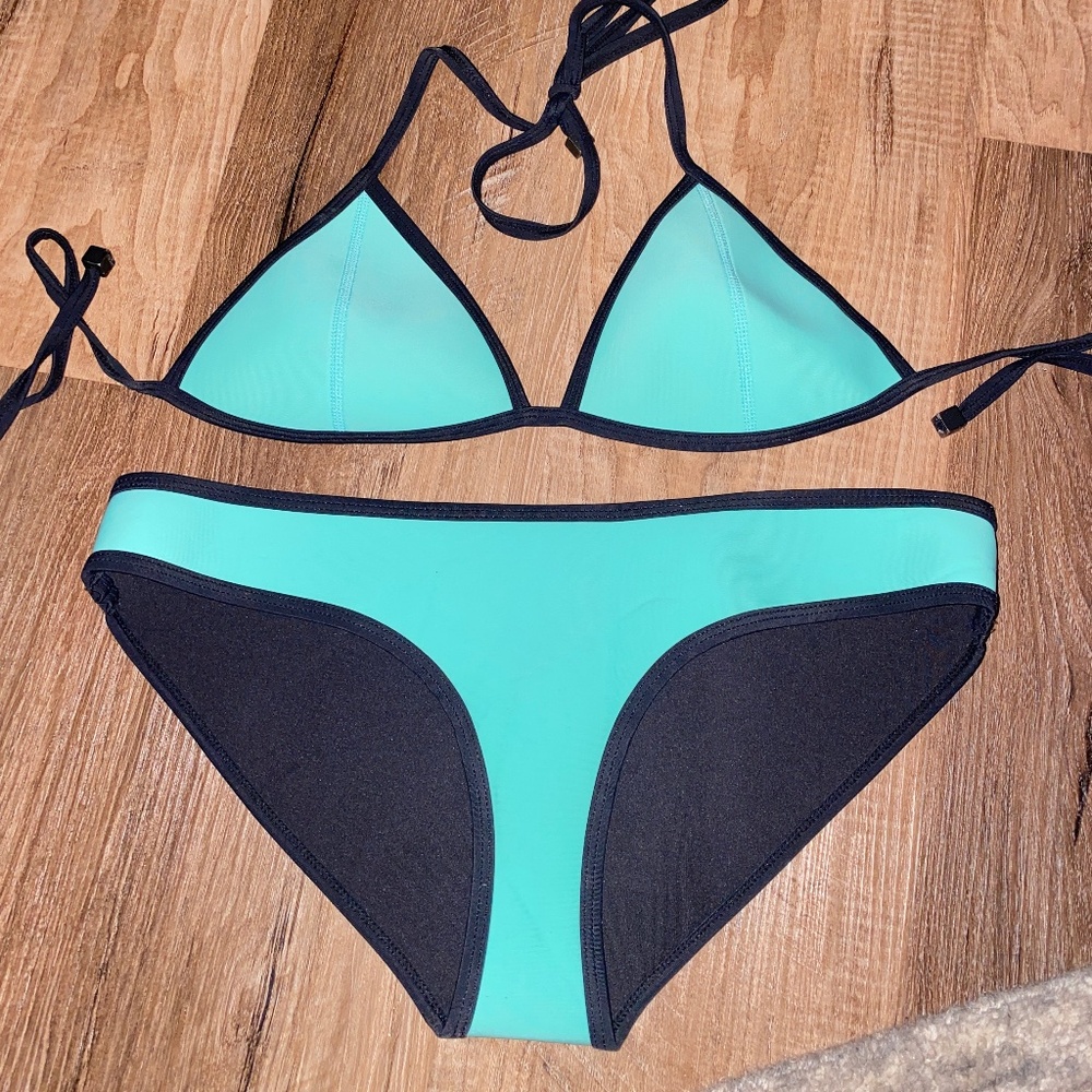 Neon Blue Triangl Bikini